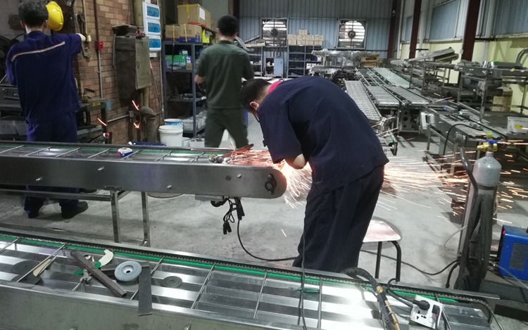 PLC Kontrol Sistemi 380V/220V Hızlı Üretim için Otomatik Tart Shell Makinesi